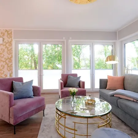 Strandvilla Gezeiten アパート *