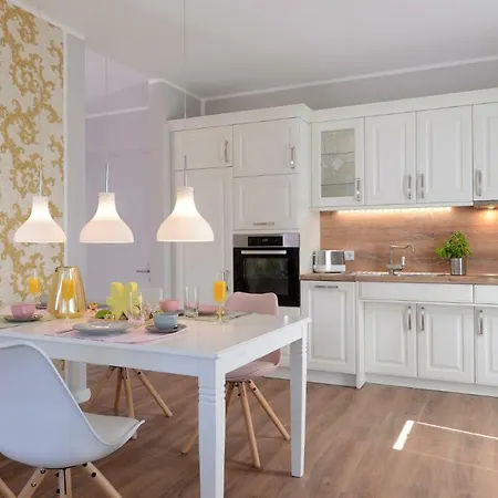 Strandvilla Gezeiten * ボルテンハーゲン