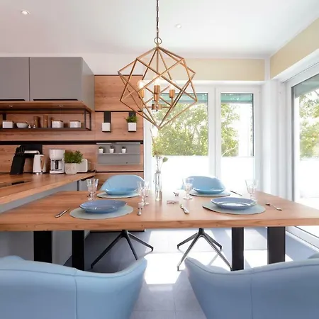 Strandvilla Gezeiten ボルテンハーゲン