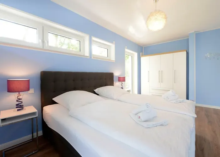 Strandvilla Gezeiten בולטנהאגן