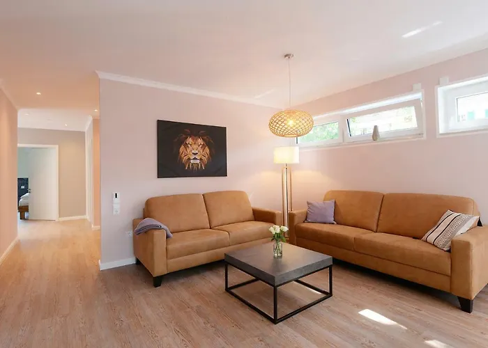 Strandvilla Gezeiten בולטנהאגן