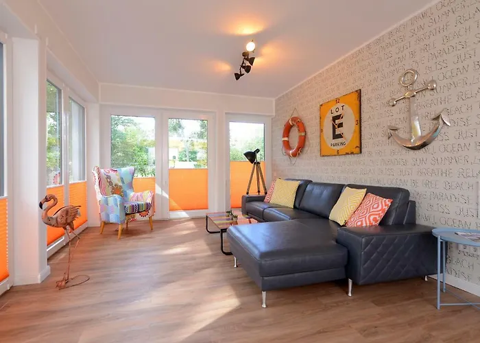 Strandvilla Gezeiten בולטנהאגן